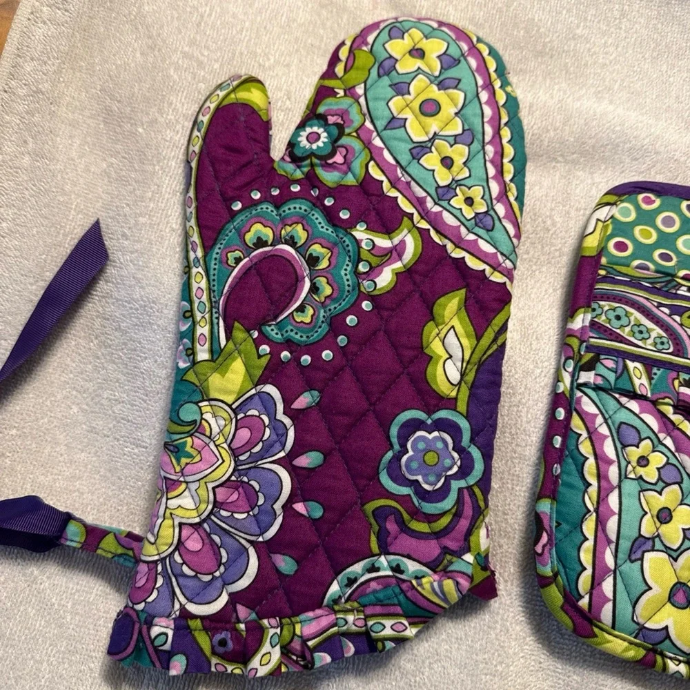 New Vera Bradley Heather Cooking Mitten And Pot Holder Set